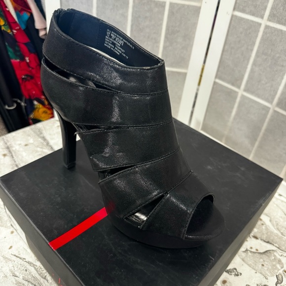 Sofia black high heels size 10 new - Picture 5 of 7